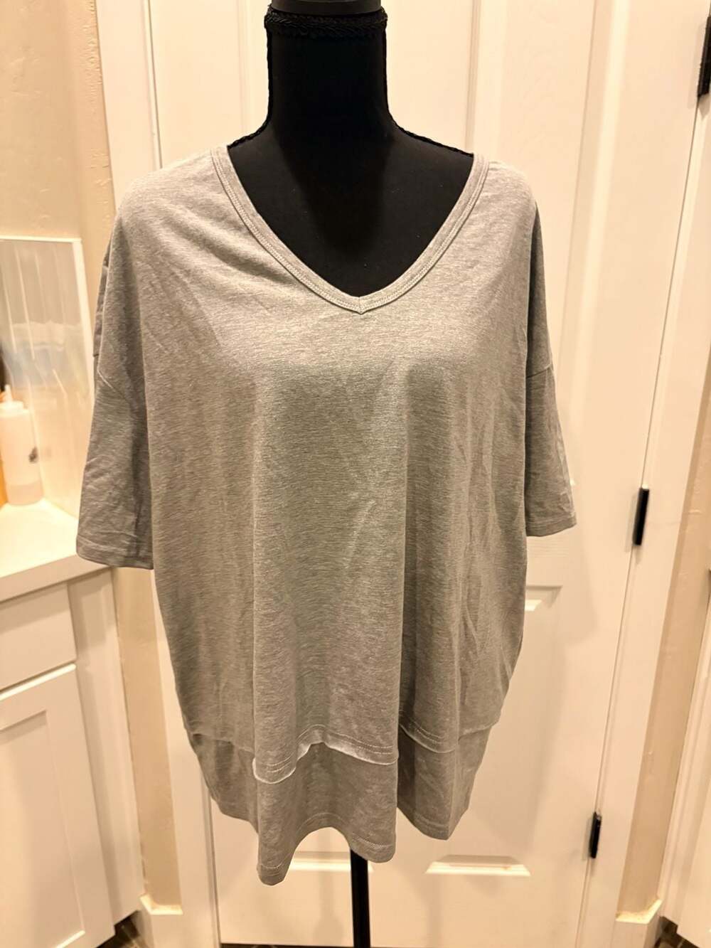Grey V-Neck Oversized T-Shirt XL (48)